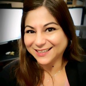 Meet your Posher, Jennifer